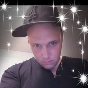 Meet your Posher, Leif